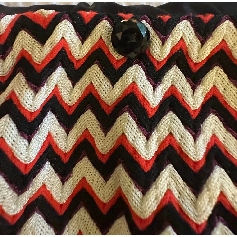 Beach‎ Bunny Bronze reversible Bikini Bottom L Zig Zag Red White Black Swim